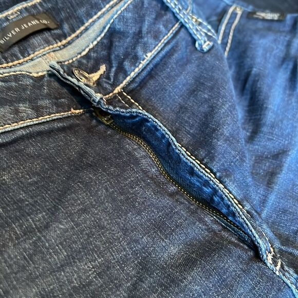 Silver JeansβSuki Slim Boot 22 - Picture 6 of 12